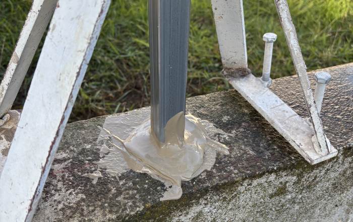 ETAPE 8 - Pose d'une clôture de jardin